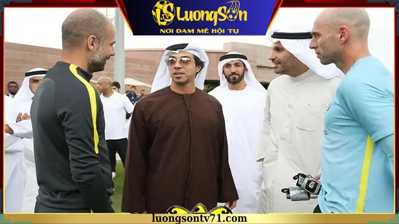 Manchester City bước vào kỷ nguyên vàng từ sau khi được tiếp quản bởi giới chủ Trung Đông Manchester City bước vào kỷ nguyên vàng từ sau khi được tiếp quản bởi giới chủ Trung Đông